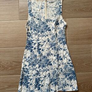 REFORMATION NOHA Dress is Blue Floral